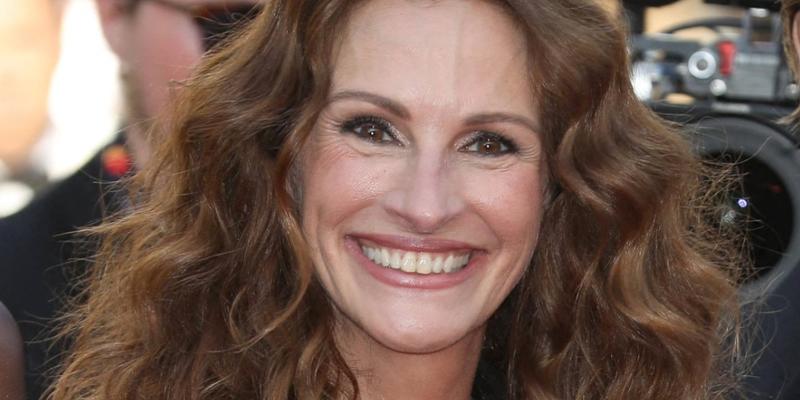 Julia Roberts close up