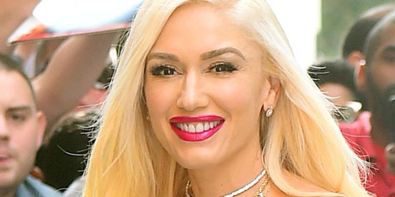 Gwen Stefani smiling