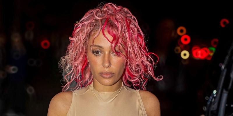 Bianca Censori with her pink hairdo