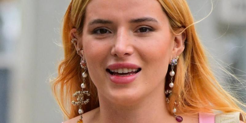 Bella Thorne close up and outdoors