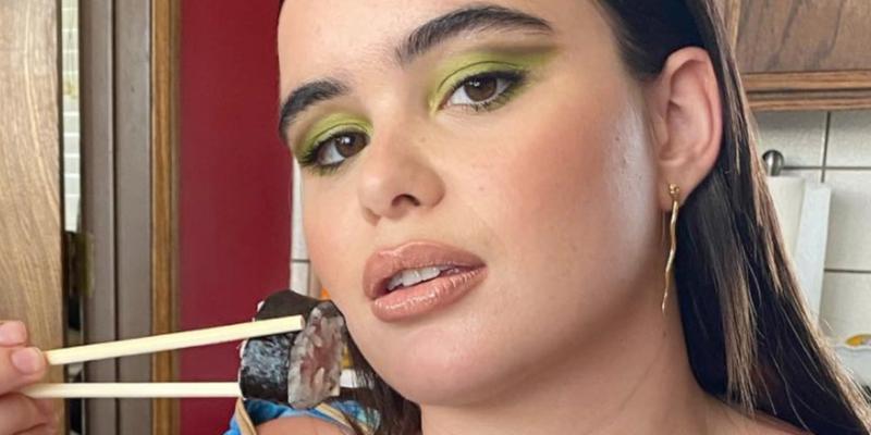 Barbie Ferreira close up with chopsticks