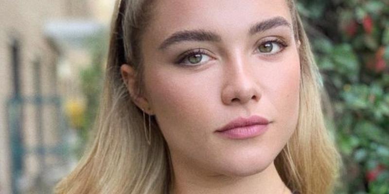 Florence Pugh poses outdoors