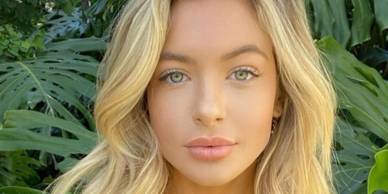 Hannah Palmer close up