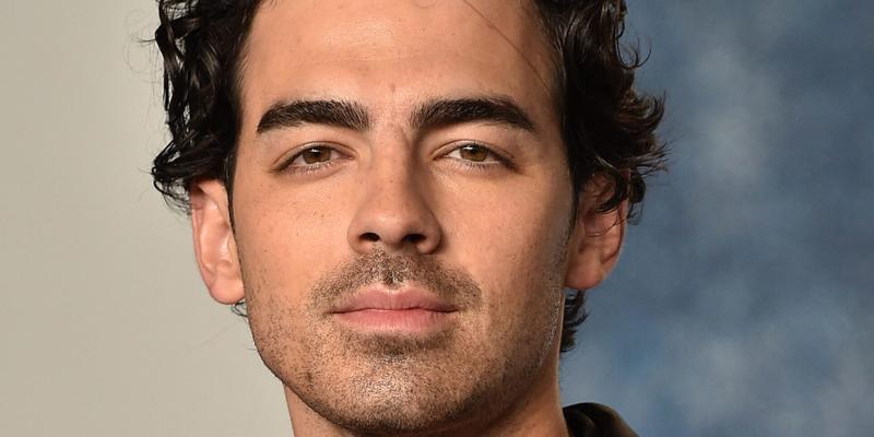 Joe Jonas arriving at the Vanity Fair Oscar Party