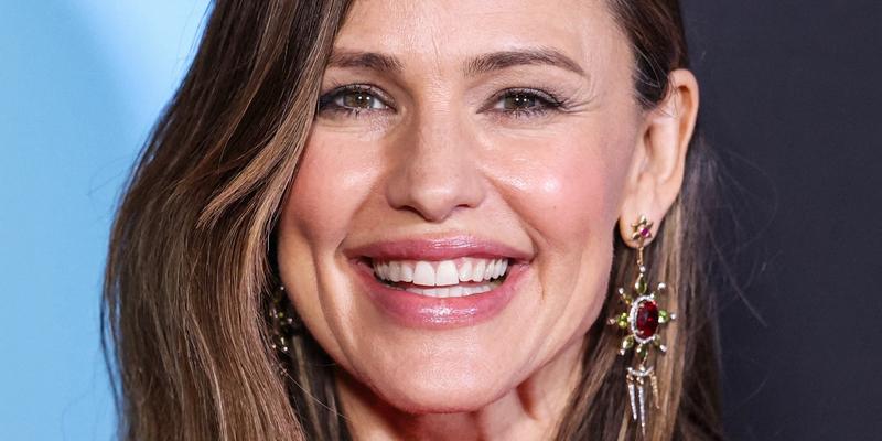 Jennifer Garner close up