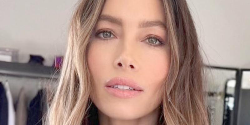 Jessica Biel close up