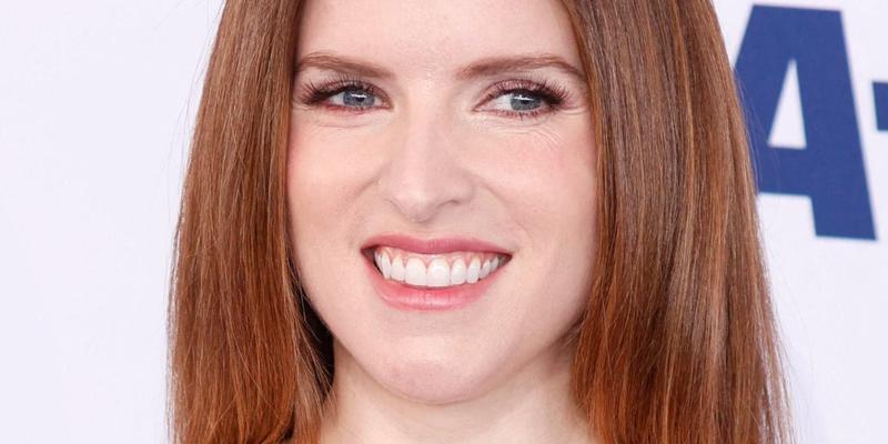 Anna Kendrick close up