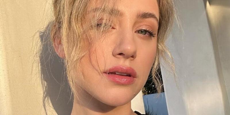 Lili Reinhart snaps a selfie.