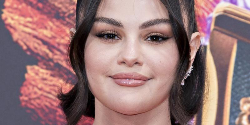 Selena Gomez close up