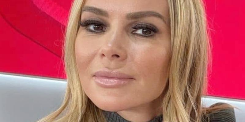 Amanda Holden close up