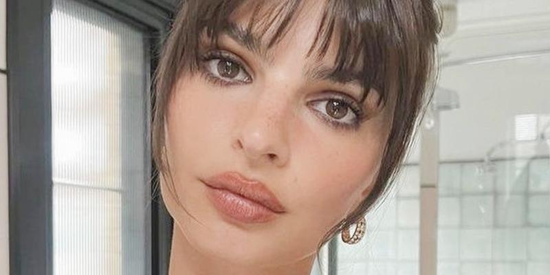 Emily Ratajkowski close up