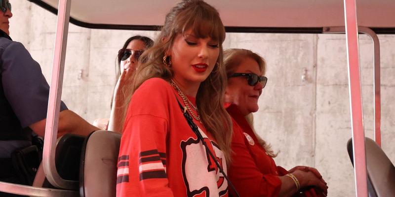 Taylor Swift on golf cart At Bengals vs Chiefs NFL Game