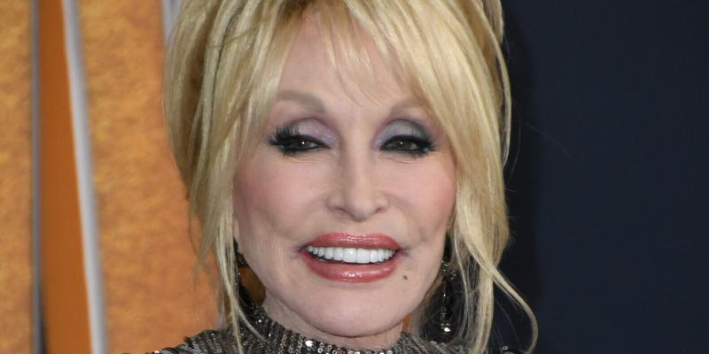 Dolly Parton 2022 ACM