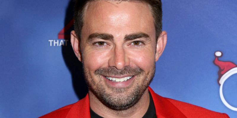 Jonathan Bennett at 3rd Annual Christmas Con