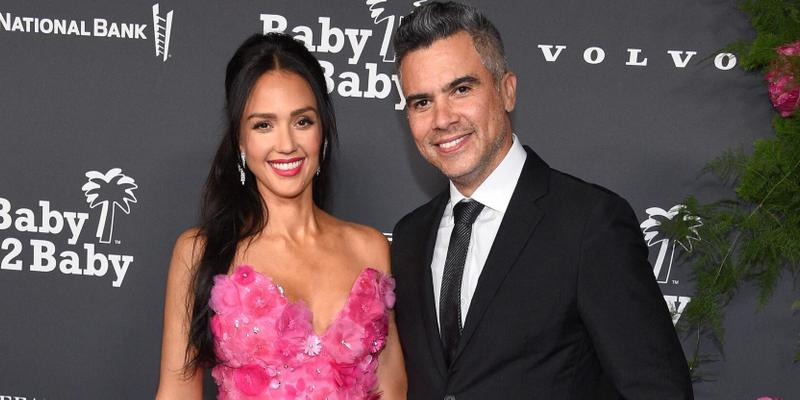 Jessica Alba, Cash Warren at 2022 Baby2Baby Gala