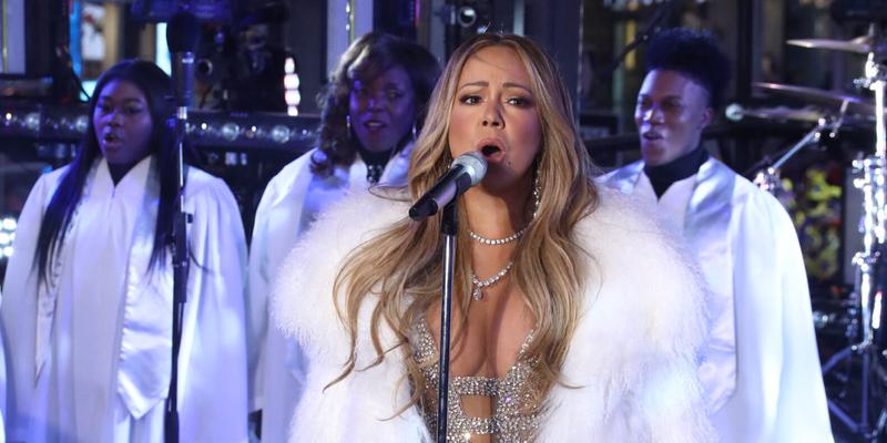 Mariah Carey's Performance on Dick Clark's 2018 New Year's Rockin' Eve