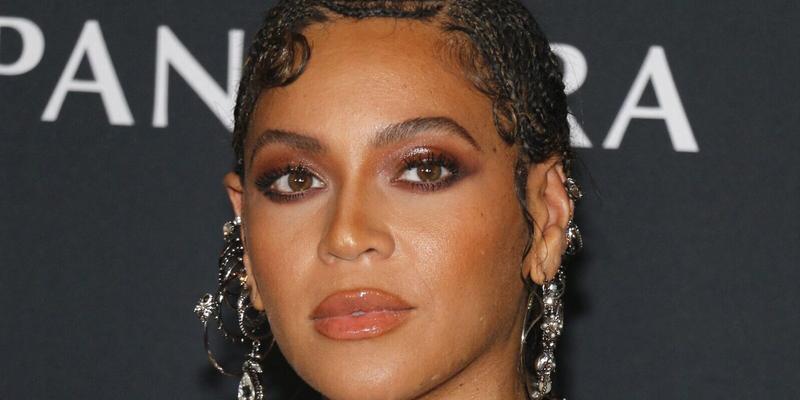 Beyonce at World premiere of 'The Lion King'