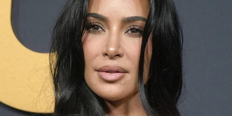 February 16, 2025, New York, New York, USA: KIM KARDASHIAN attends the SNL 50: The Red Carpet, .Rockefeller Center, NYC.February 16, 2025 .Photo by. 16 Feb 2025 Pictured: February 16, 2025, New York, New York, USA: KIM KARDASHIAN attends the SNL 50: The Red Carpet, .Rockefeller Center, NYC.February 16, 2025 .Photo by. Photo credit: ZUMAPRESS.com / MEGA TheMegaAgency.com sales@mega.global (Mega Agency TagID: MEGA1270966_005.jpg) [Photo via Mega Agency]