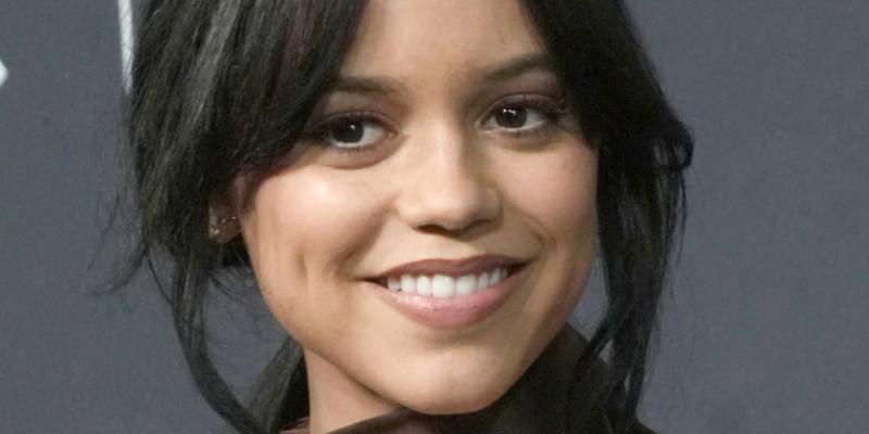 Jenna Ortega close up