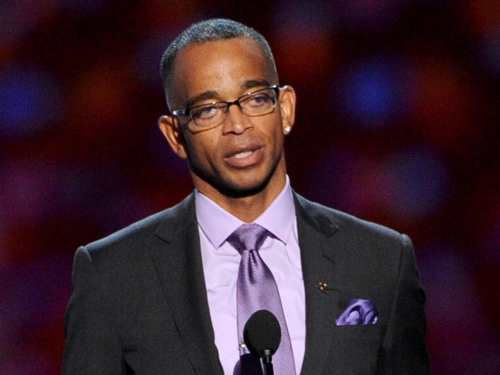 Ex-Wife of Late ESPN Host Stuart Scott Hashing Out Deal With Disney to End Battle Over Money He Left Behind