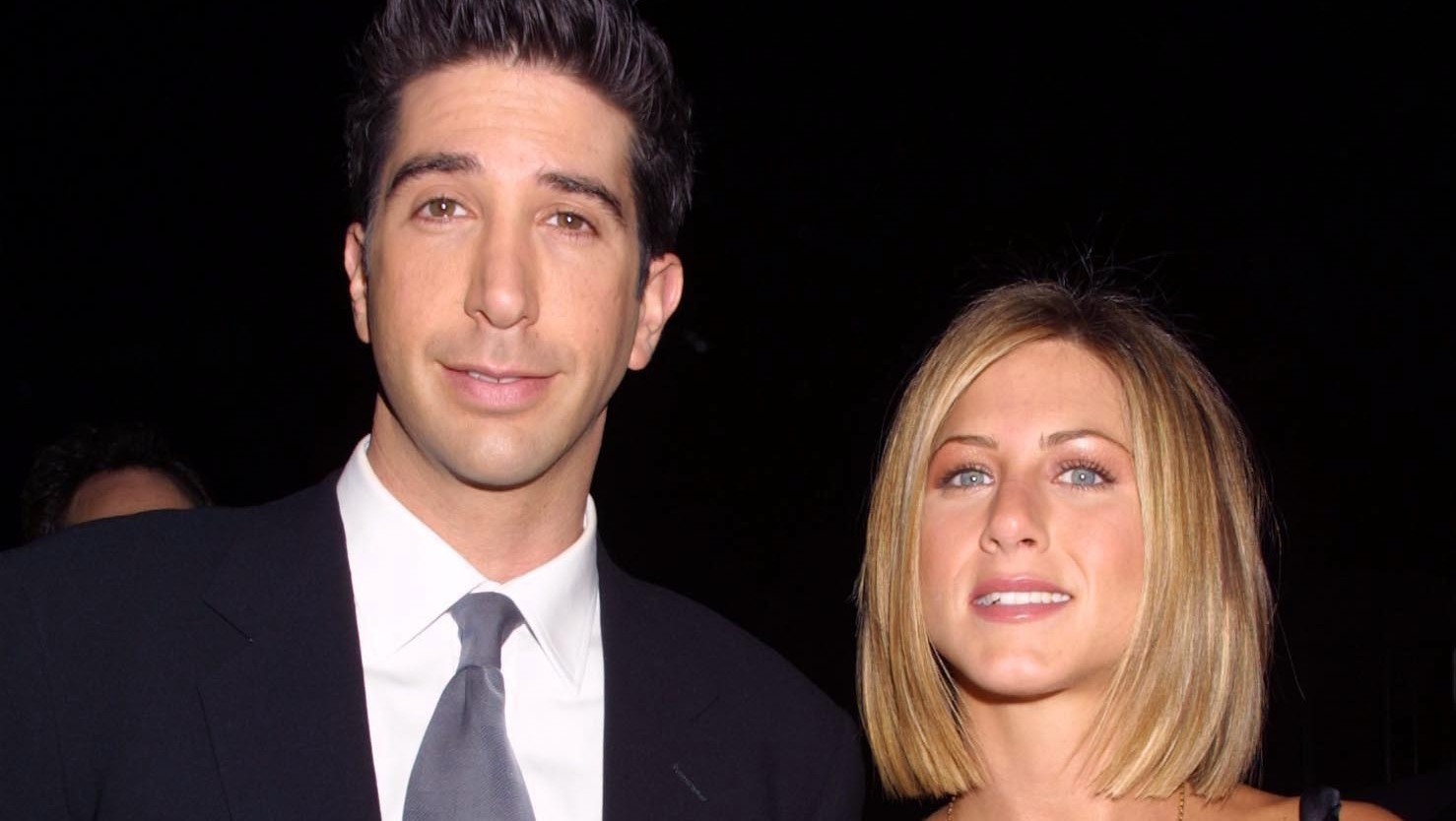 David Schwimmer Jennifer Aniston To Instagram With 'Friends