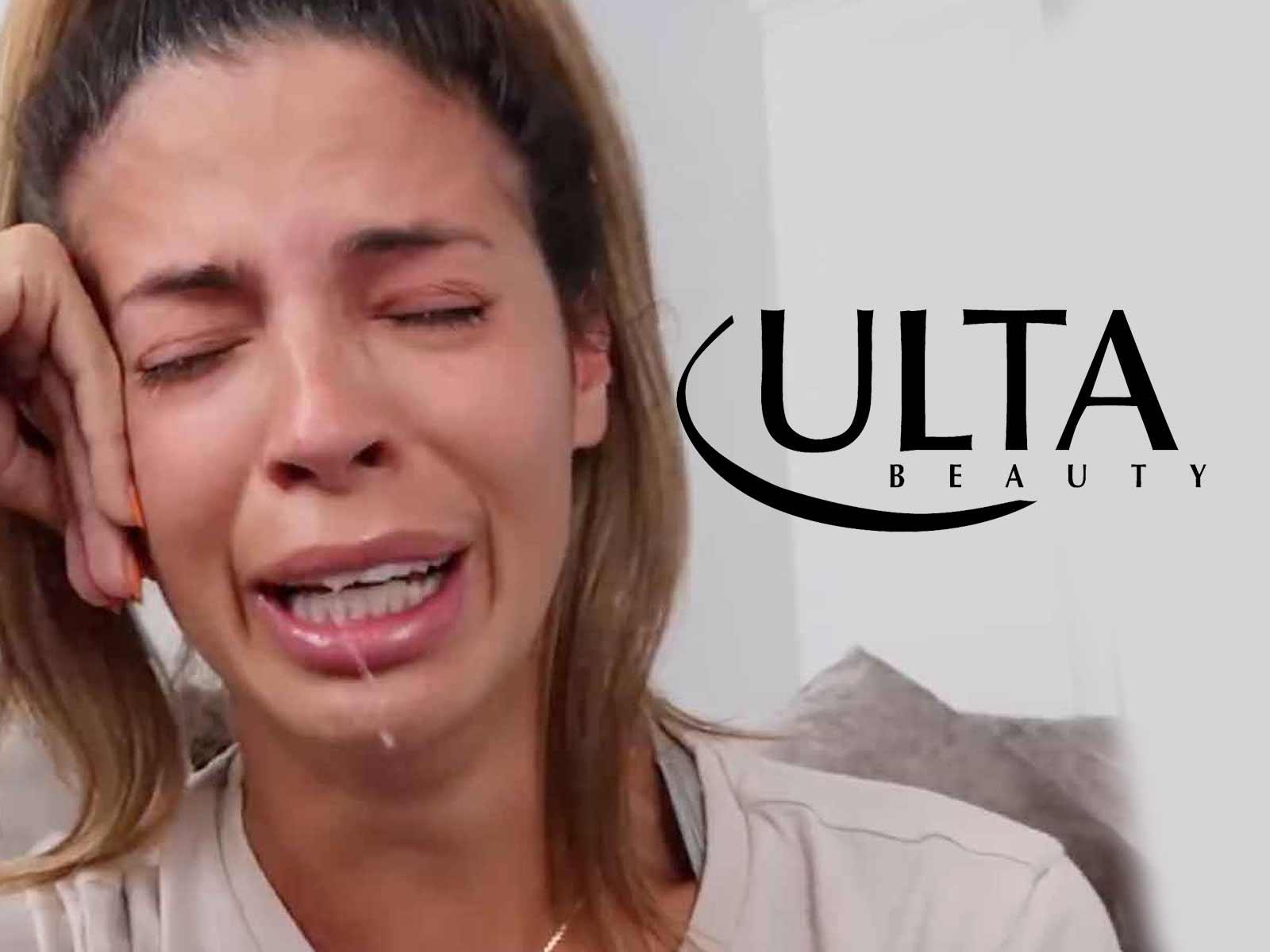 YouTuber Laura Lee Dropped From Every Major Sponsorship Over Racist