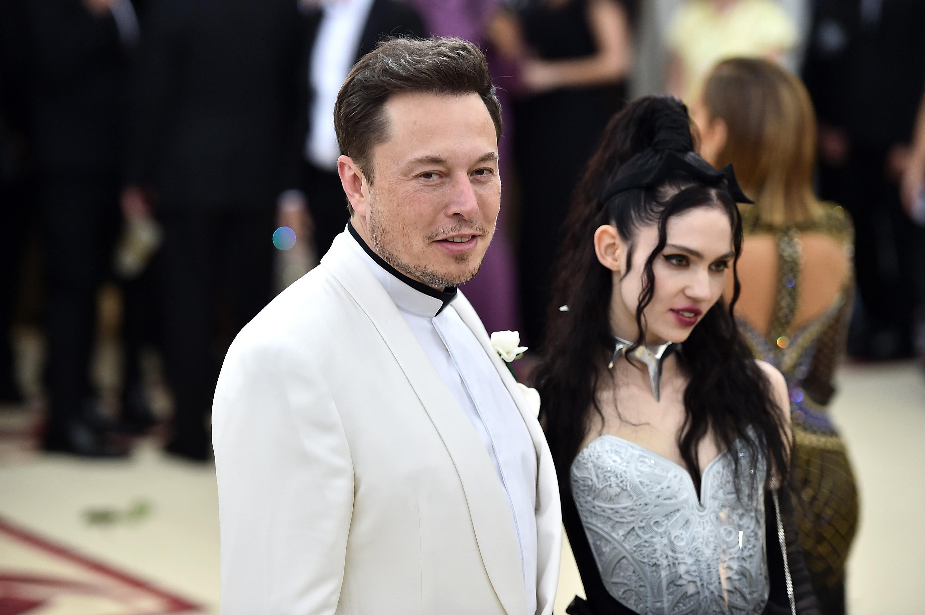 Grimes And Elon Musk Welcome They're Little War-Nymph! She Gave Birth