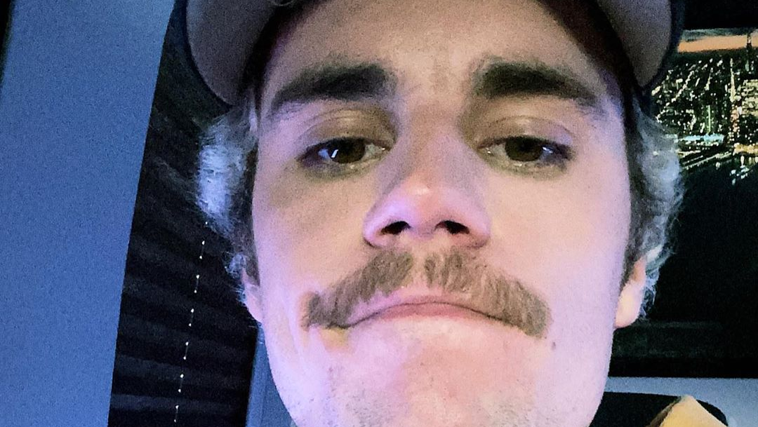 Hailey Baldwin made Justin Bieber shave off his mustache