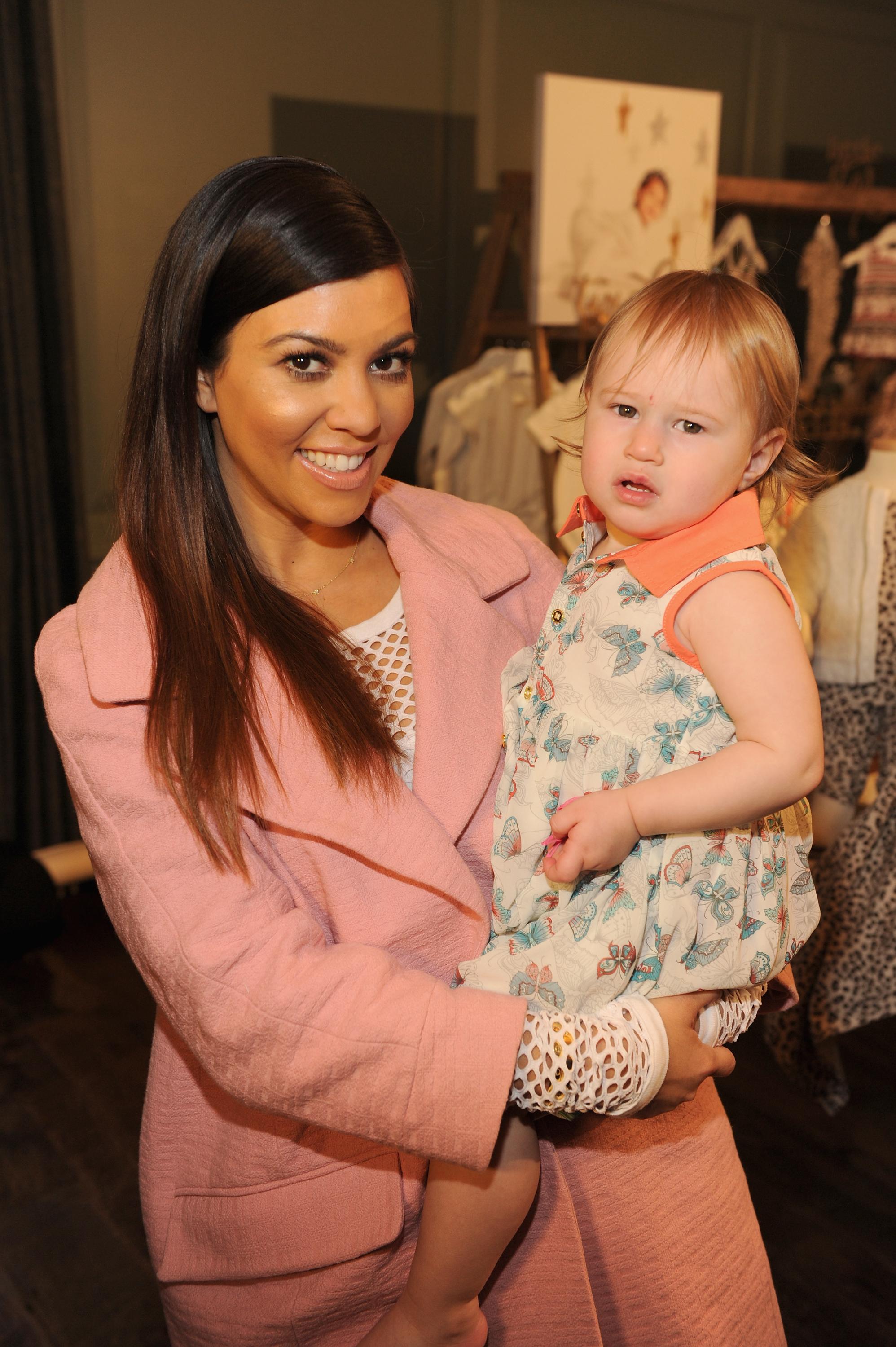 Kourtney Kardashian'S Kids: Meet The Family - 5rp6ne0