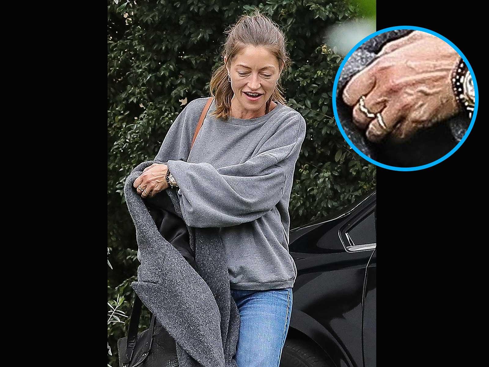 Rebecca Gayheart Steps Out for First Time Since Filing for Divorce … Still Wearing Ring?