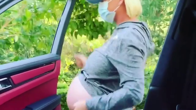 Katy Perry Busts Famous Mufasa ‘It’s Friday Then’ Video With HUGE Baby Bump!! — See The Video!