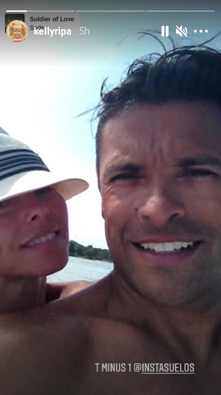 Kelly Ripa Strips Down To Welcome Husband Home The Blast