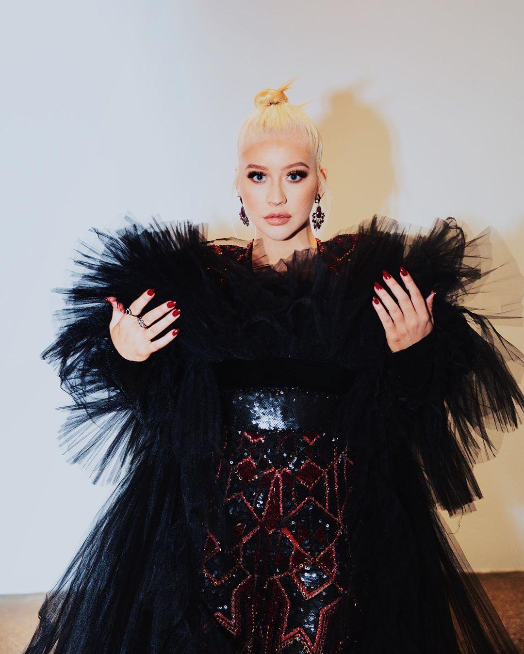 Christina Aguilera Gets 'Dirrty' In Racy Black Bikini During Sultry ...