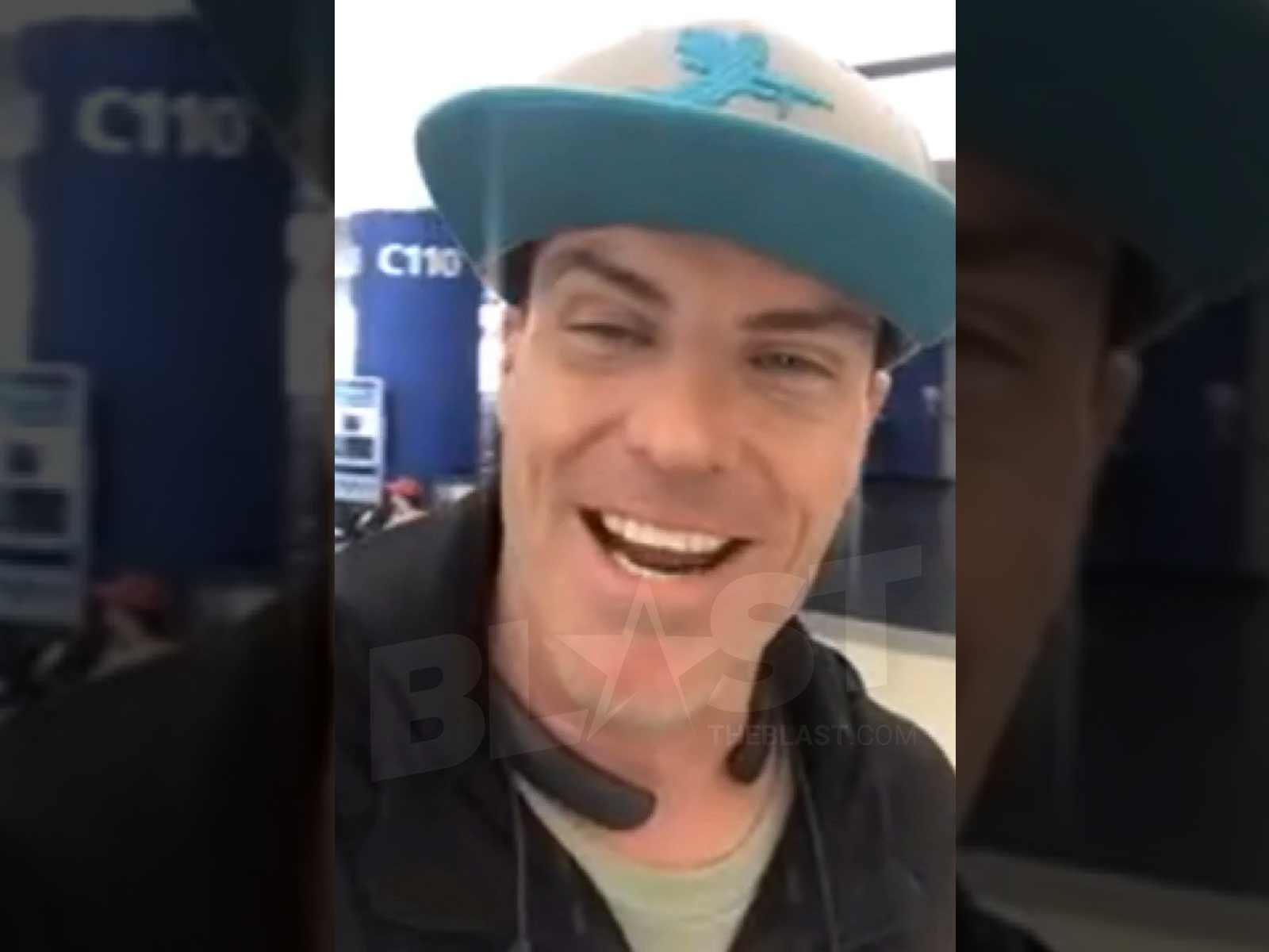 Vanilla Ice Was On Board Quarantined Dubai Flight, Says First Class Sealed Away from Exposed Passengers