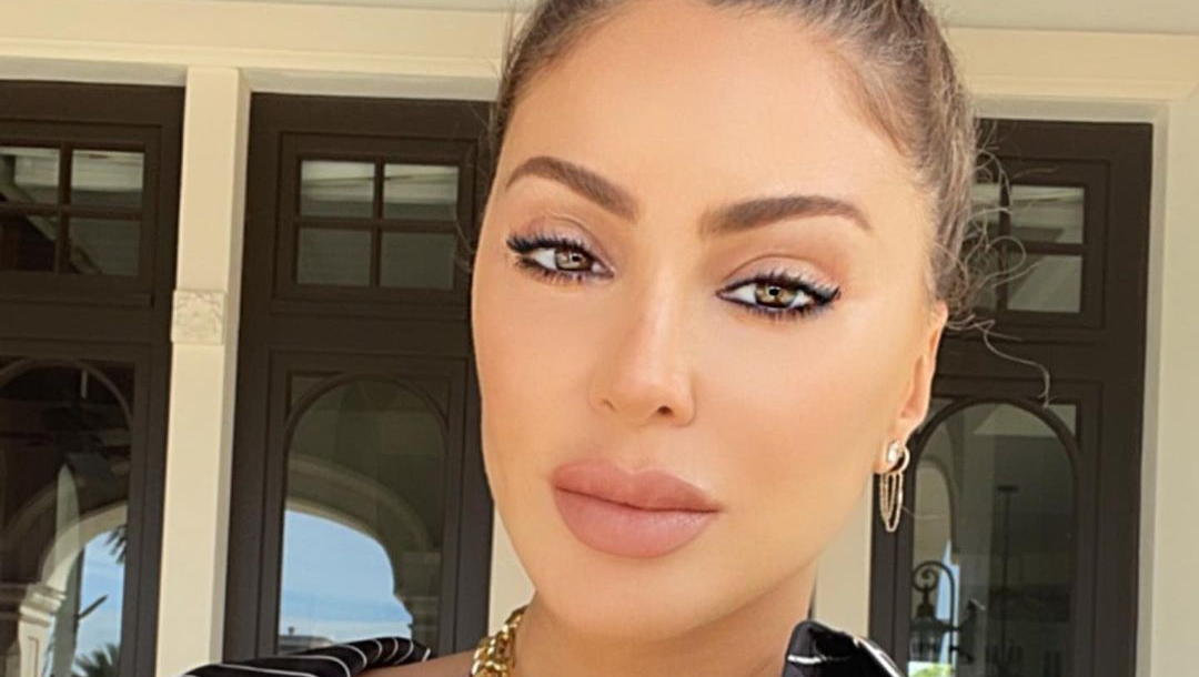 Larsa Pippen Flaunts Hourglass Shape & Legs For Days In Tight Mini ...