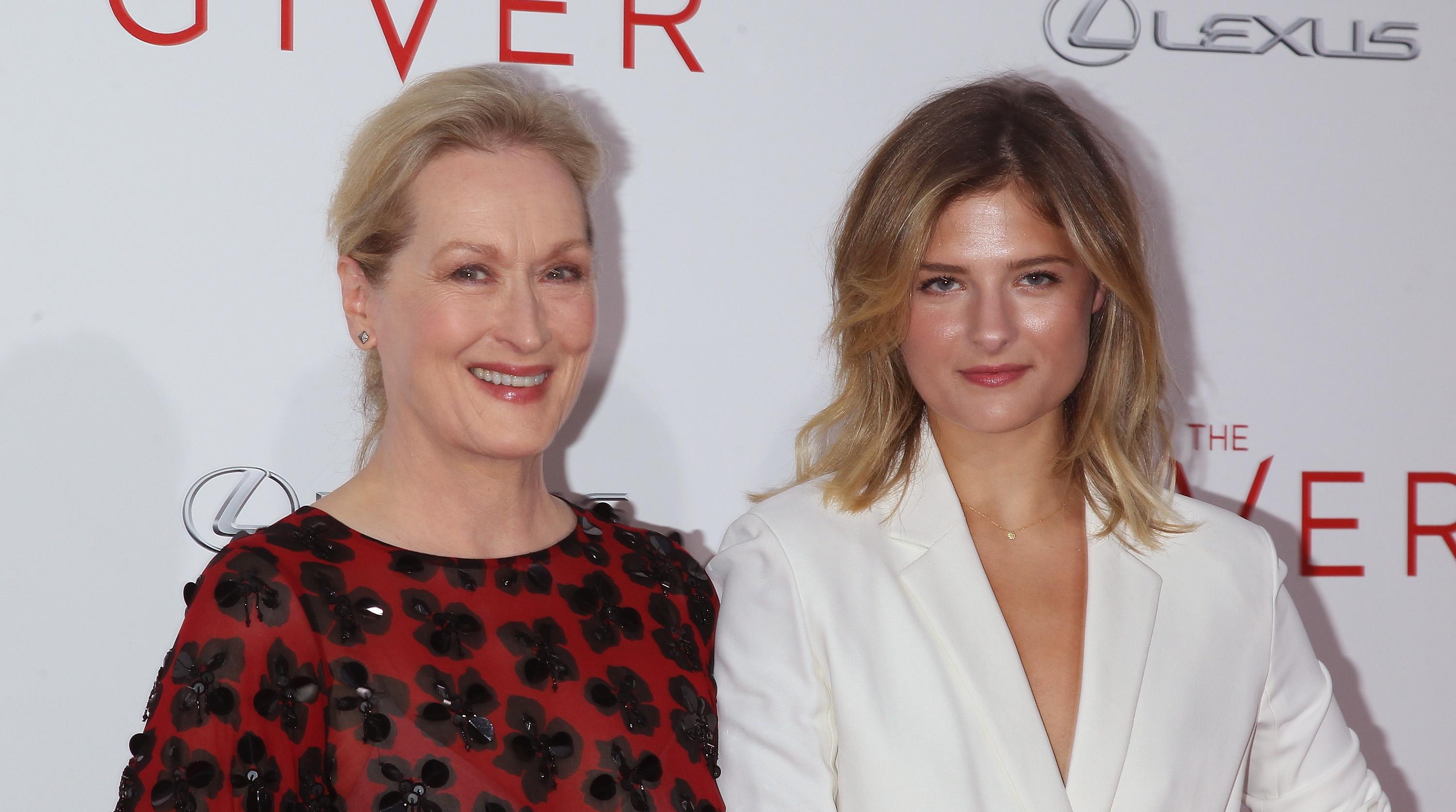 Meryl Streep's Daughter Grace Gummer Files For Divorce, 'Mr. Robot