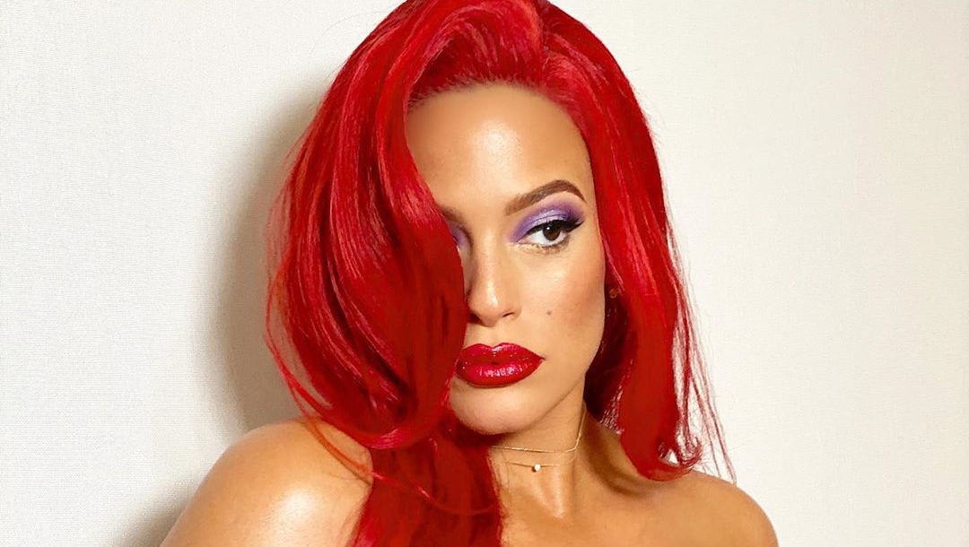 Pregnant Ashley Graham Squeezes Into Sultry Jessica Rabbit Costume