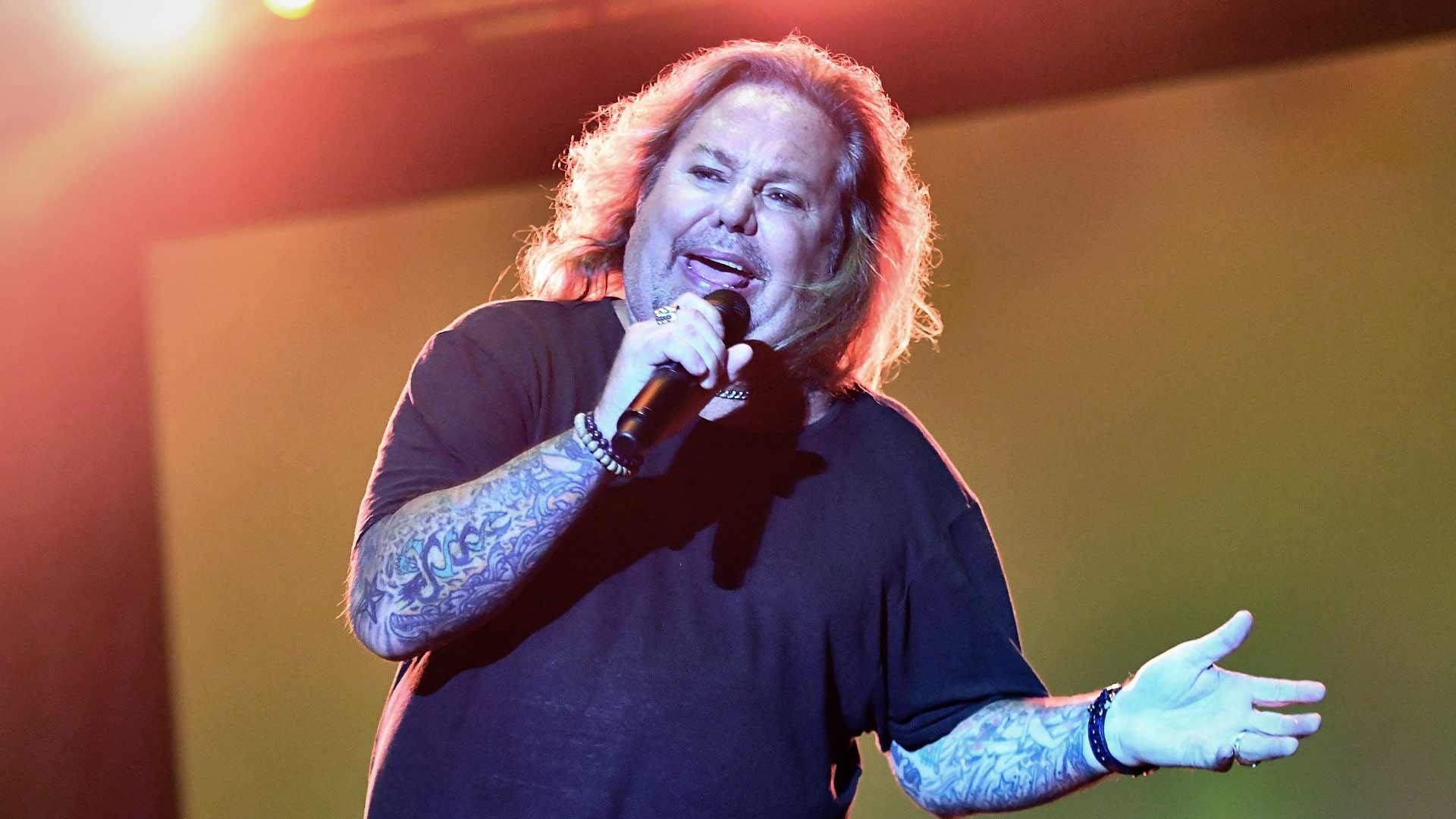 Mötley Crüe Singer Vince Neil Refusing to Pay Former Lawyer $190,000