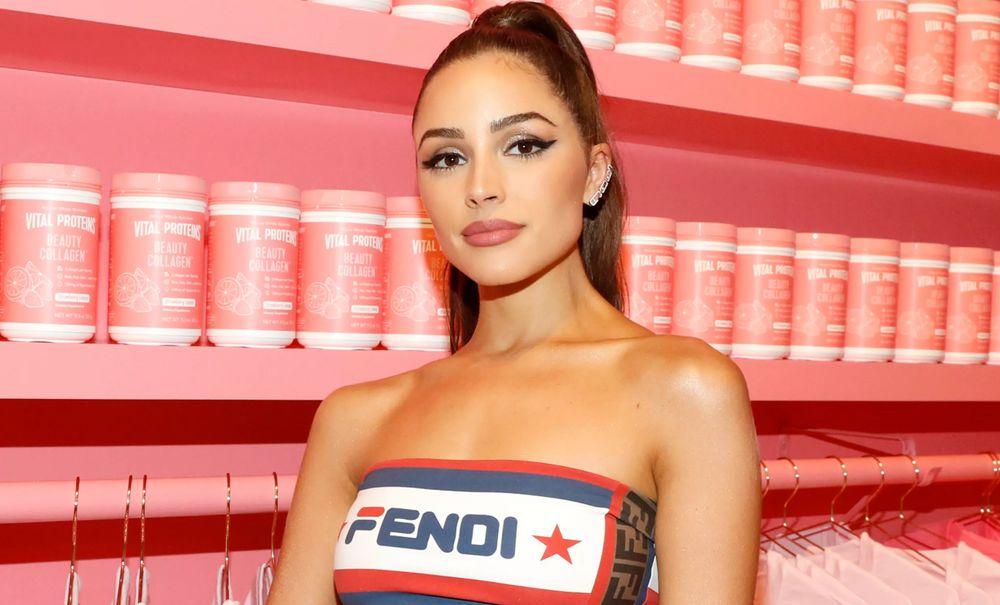 Olivia Culpo Is Naked In Bed Sheets & Instagram Can’t Cope