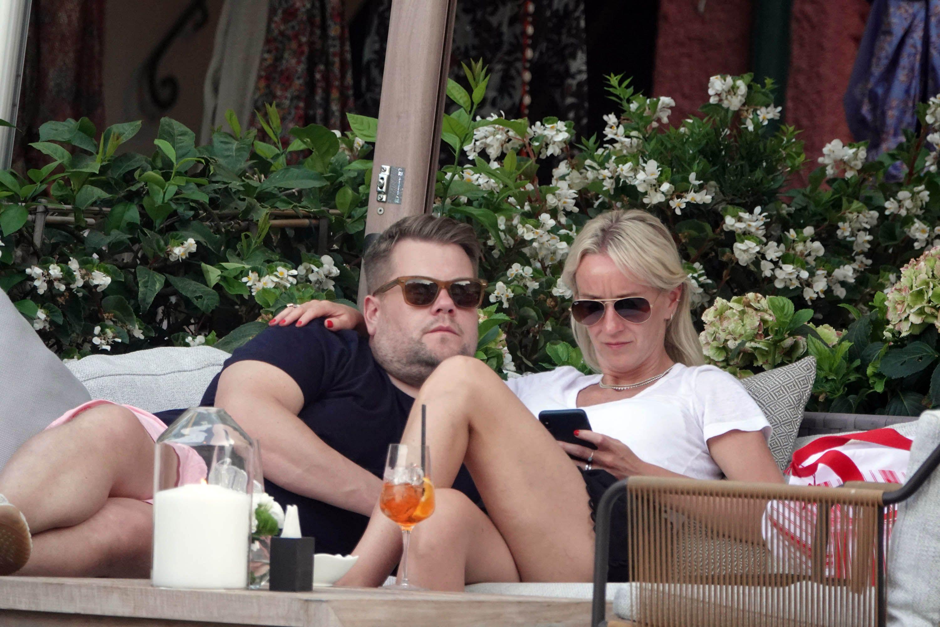 James Corden and Wife Cool Off from ‘Karaoke’ With Italian Vacay
