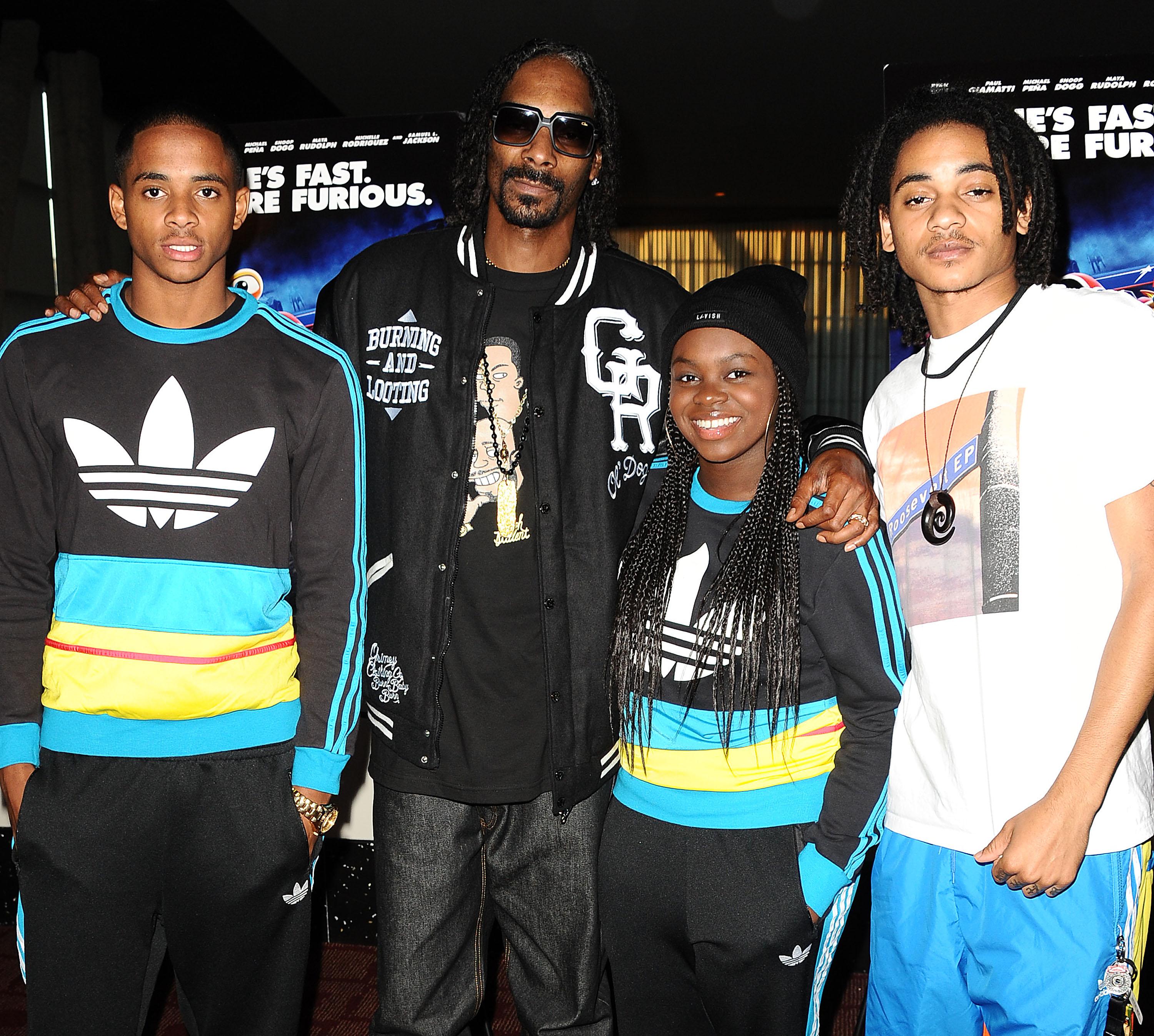 Snoop Dogg’s Baby Grandson Tragically Dies In The Hospital At Only 10-Days Old