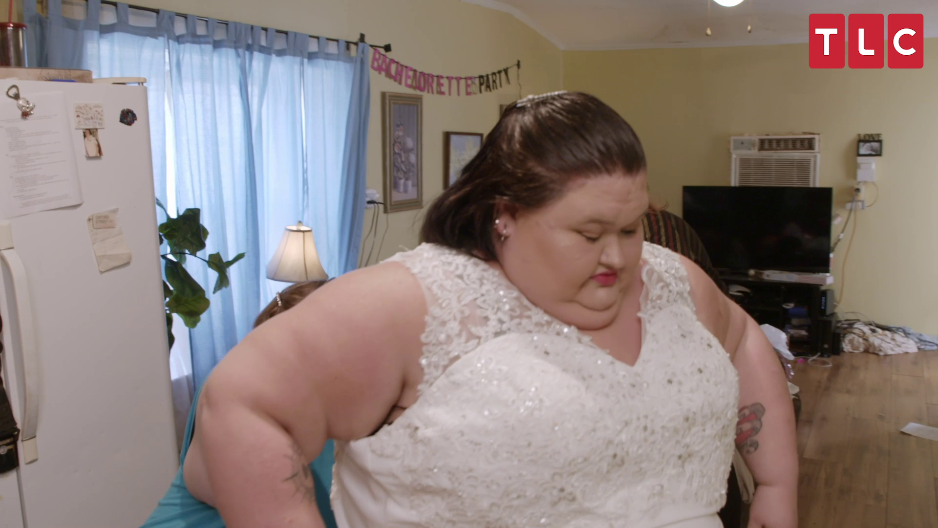 ‘1000 LB Sisters’ Star Amy Slaton Is Getting Married — See Her In The Wedding Dress!