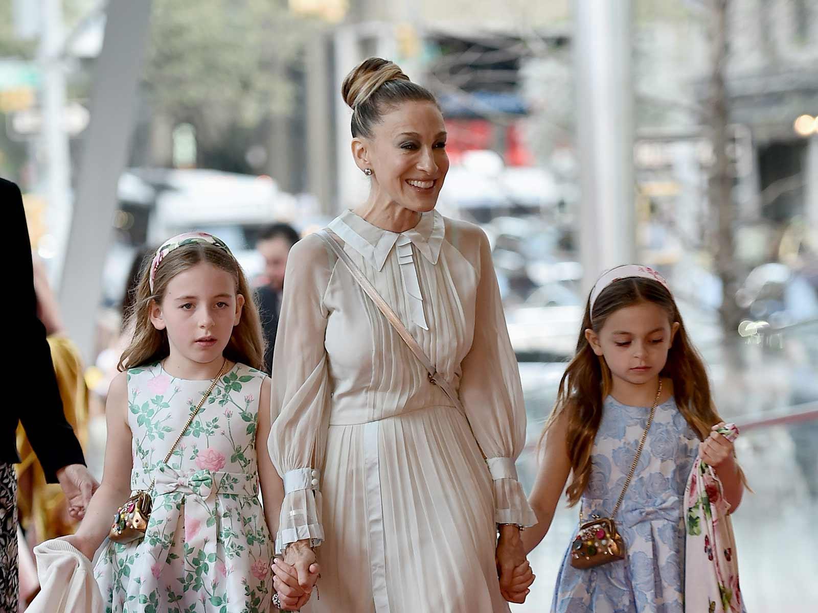Sarah Jessica Parker Brings Her Twin Daughters as Her Dates to the Ballet