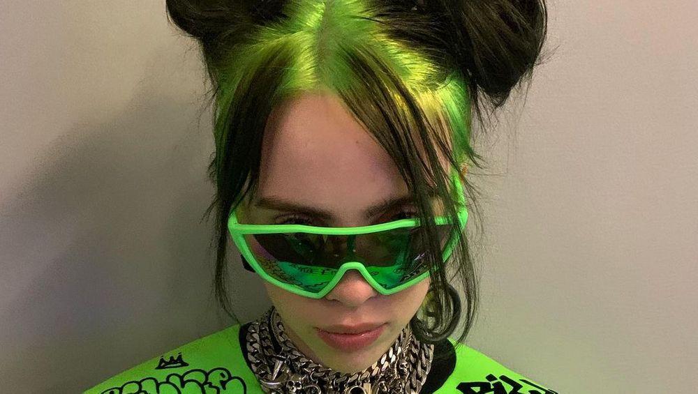 Billie Eilish Debuts New Blonde Hair With ‘Pinch Me’ Post On St. Patty’s Day!